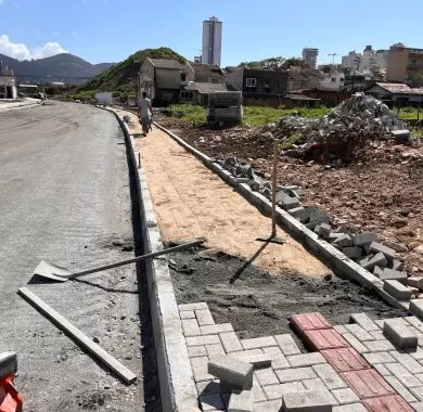 EXECUÇÃO DE OBRAS PARA LIGAÇÃO VIÁRIA DOS BAIRROS VÁRZEA E TABULEIRO DOS OLIVEIRAS - ITAPEMA/SC