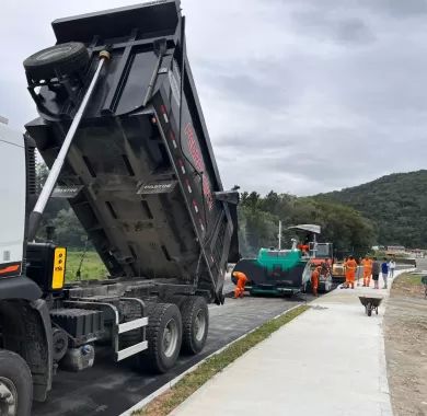 EXECUÇÃO DE OBRAS PARA LIGAÇÃO VIÁRIA DOS BAIRROS VÁRZEA E TABULEIRO DOS OLIVEIRAS - ITAPEMA/SC