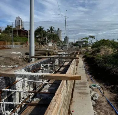 Fiscalização da Obra de Urbanização da Orla Norte de Balneário Piçarras-SC