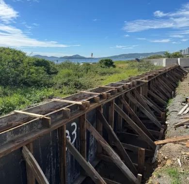 Fiscalização da Obra de Urbanização da Orla Norte de Balneário Piçarras-SC