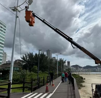 IMPLANTAÇÃO DE PASSARELAS NA ORLA DO MORRETES (ENTRE AS RUAS 165 E 205) - ITAPEMA/SC