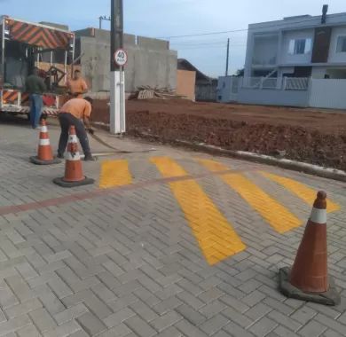 obra de pavimentação em paver, drenagem pluvial e sinalização viária da Rua Rancho Caboclo – Bairro Santo Antônio, Balneário Piçarras/SC