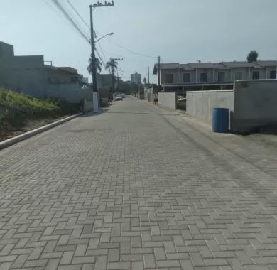 obra de pavimentação em paver, drenagem pluvial e sinalização viária da Rua Rancho Caboclo – Bairro Santo Antônio, Balneário Piçarras/SC