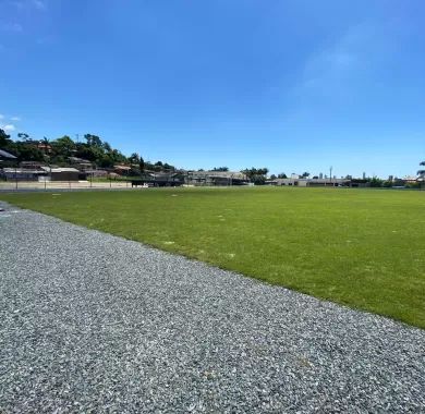 obra de revitalização e modernização do Campo de Futebol Municipal Quinca Ludo em Balneário Piçarras/SC