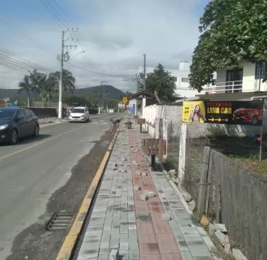 Reurbanização da Rua 5000 – Trecho 03 (entre as ruas Maria Pinto Santana e Manoel Ferreira) – Bairro Nossa Senhora da Paz, Balneário Piçarras/SC